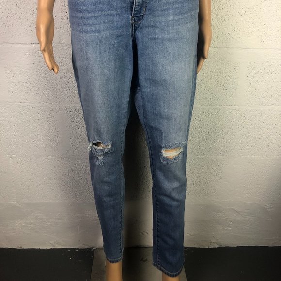 LEVI’S 311 Shaping Skinny Light Blue Demin Jeans Size 33 - Picture 2 of 12